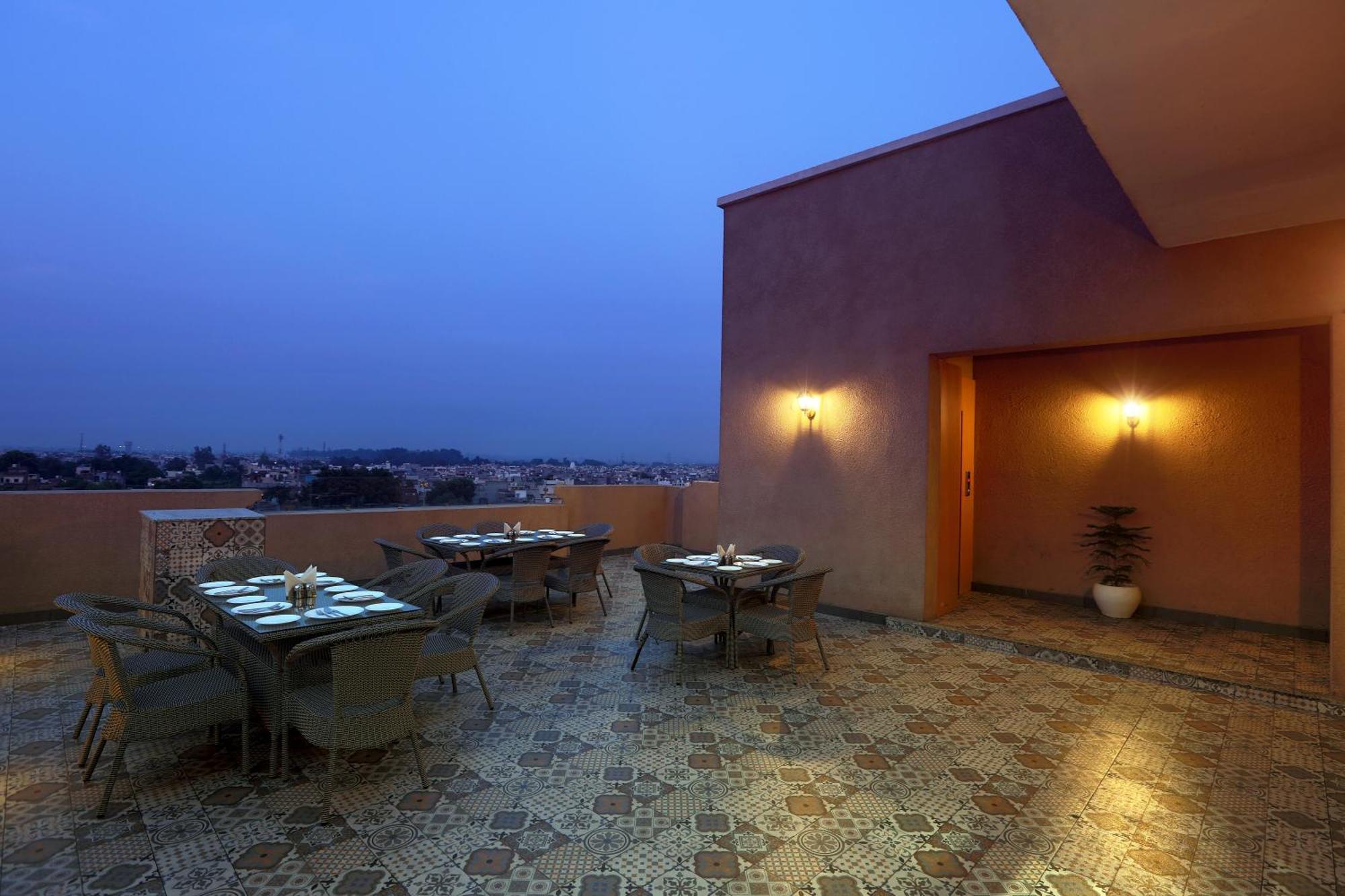 Hotel Prithvi Palace Igi Airport Delhi New Delhi Luaran gambar