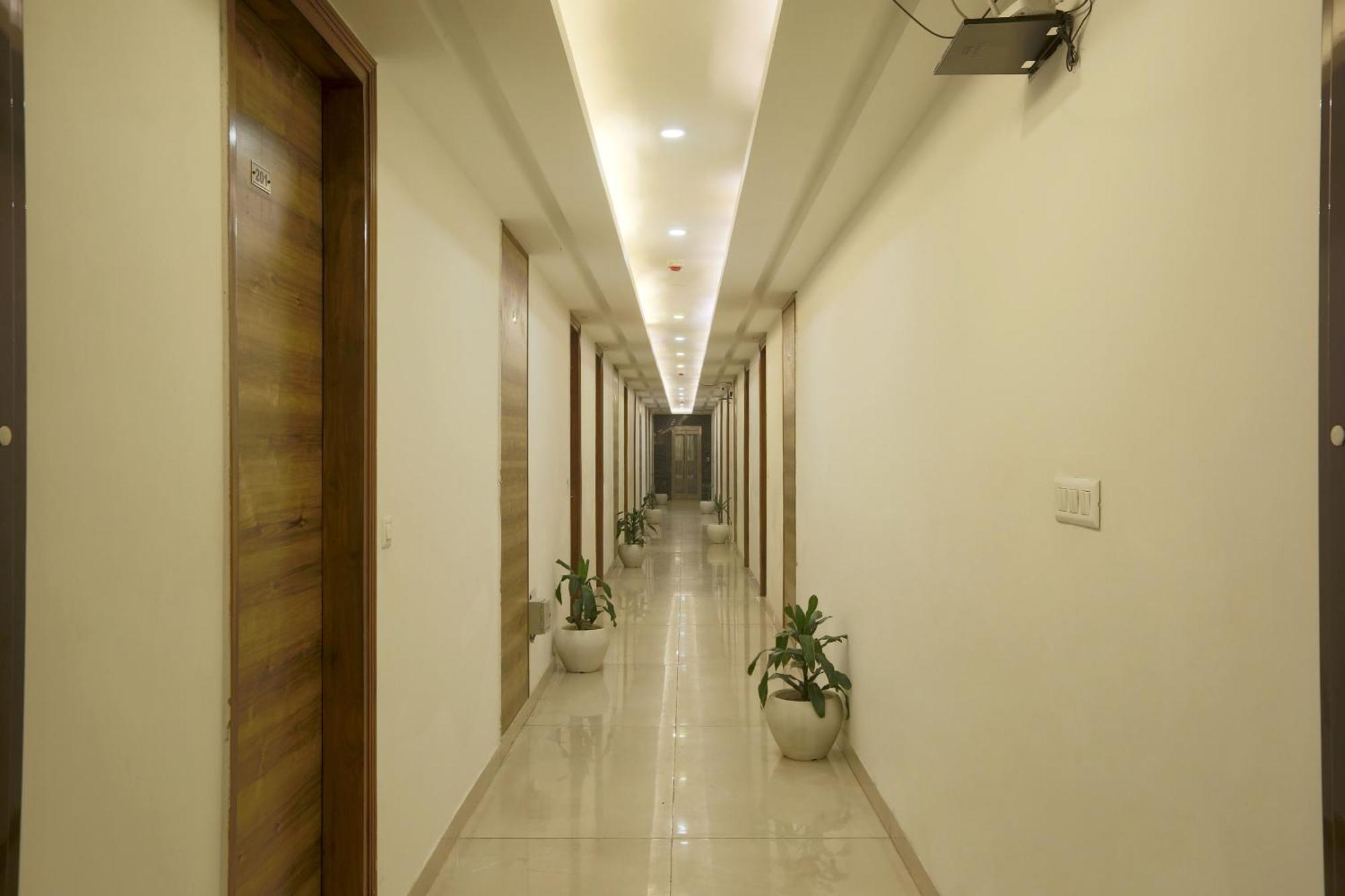 Hotel Prithvi Palace Igi Airport Delhi New Delhi Luaran gambar